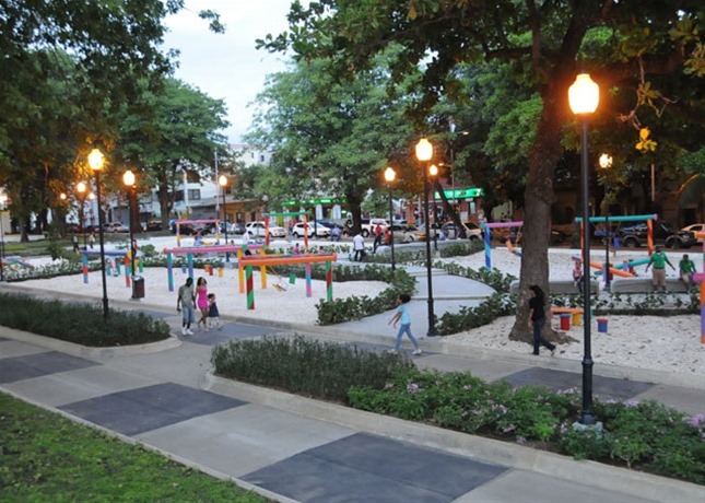Parque Eugenio Maria de Hostos