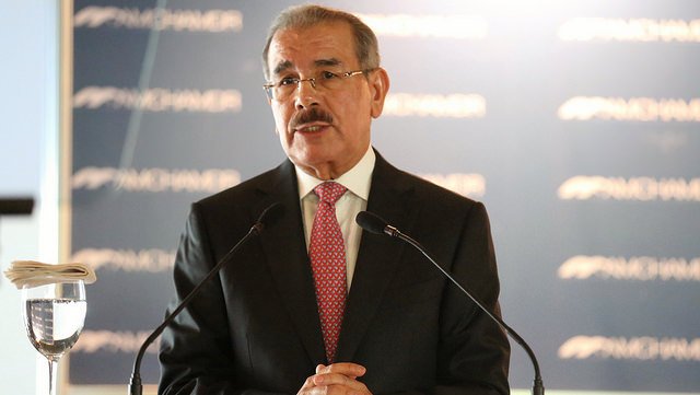 El presidente Danilo Medina fue el orador principal en el almuerzo de fin de año de la AMCHAMRD.