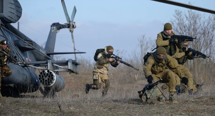 Militares rusos en ejercicios